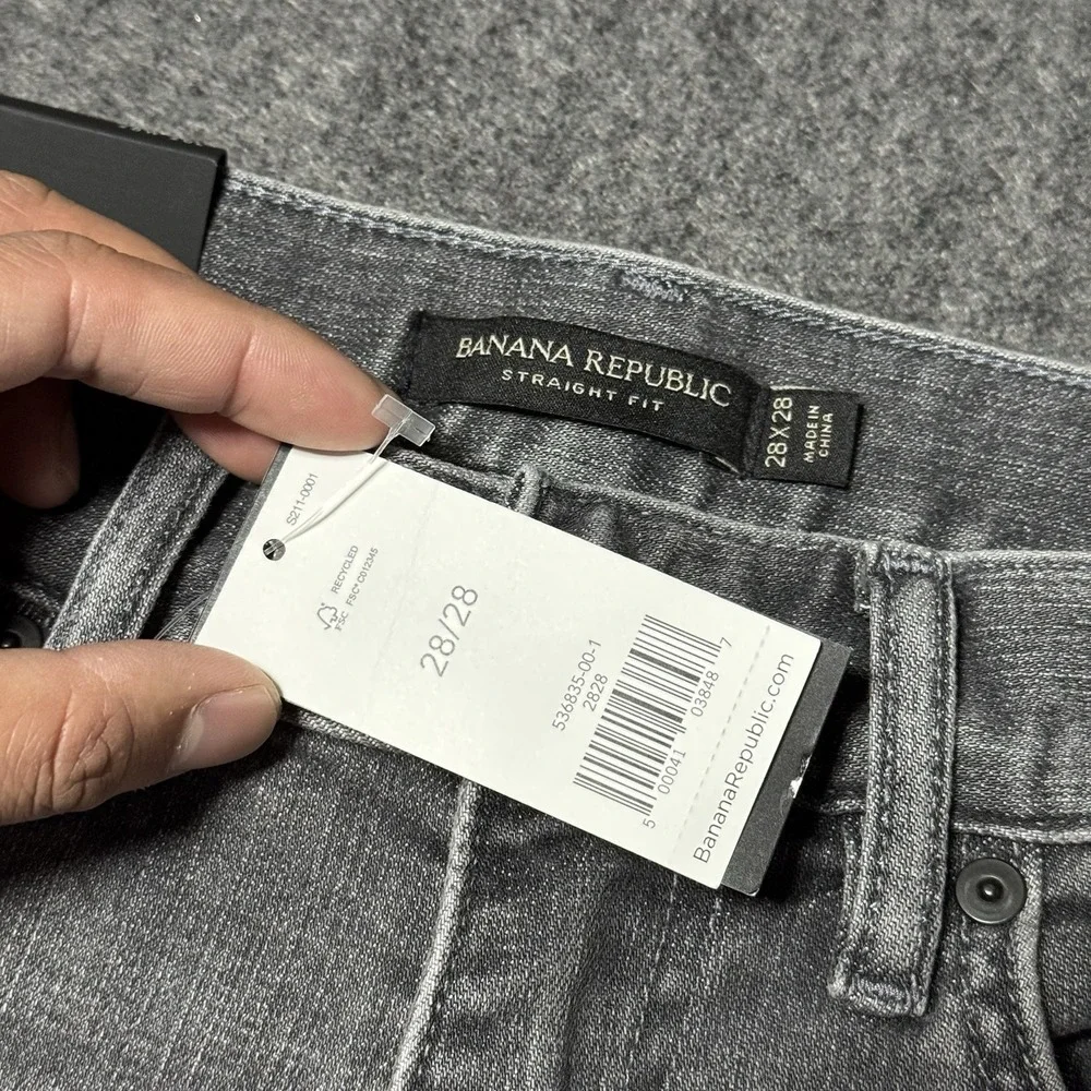 Banana Republic Men's Straight Fit‎ Size 28x28 Rapid Movement Stretch Denim New